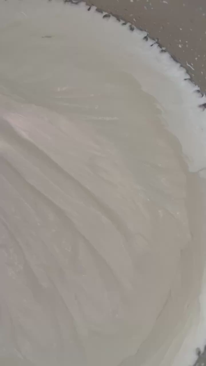 Biozgodne tłuszcze, takiej jak łój wołowy, odgrywają znaczącą rolę w naturalnej, minimalistycznej pielęgnacji.